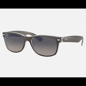 Ray-Ban Wayfarer Grey
